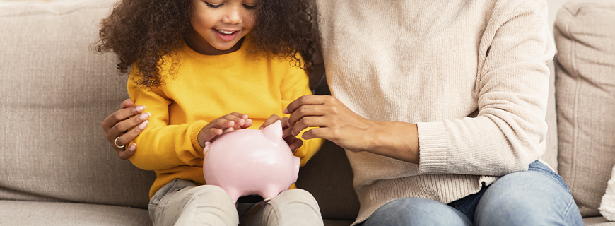 Dicas de educação financeira para crianças para minimizar o consumismo