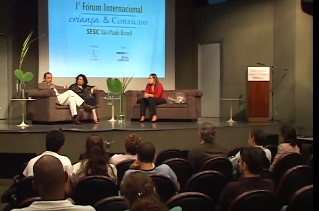 Imagem do vídeo: Debate da mesa 3 no primeiro fórum internacional Criança e Consumo.