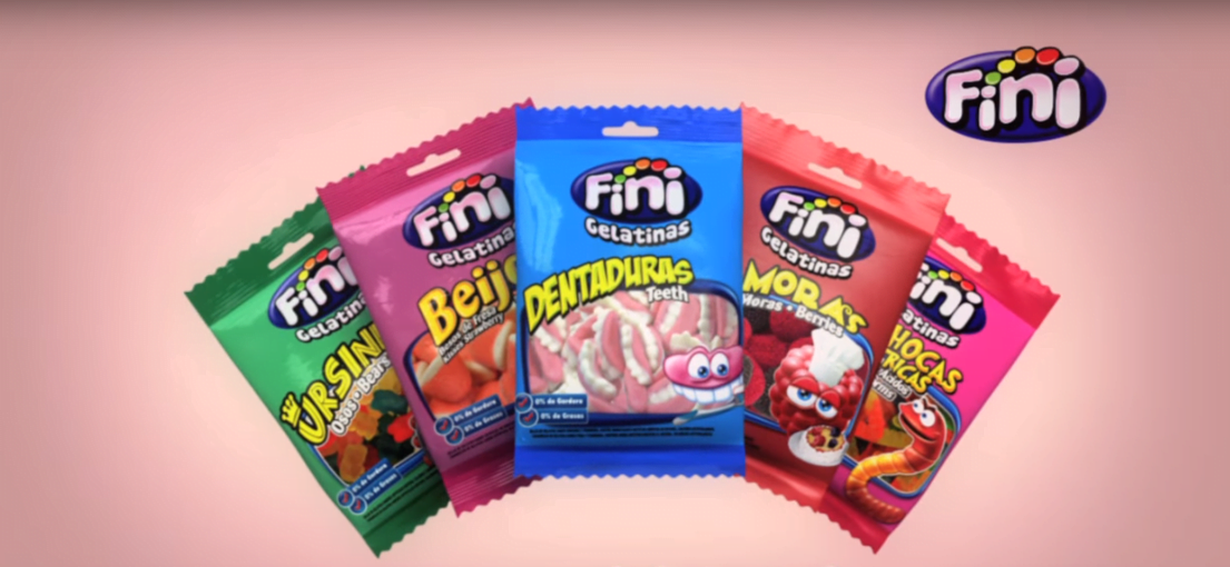 Foto promocional de doces da empresa Fini.